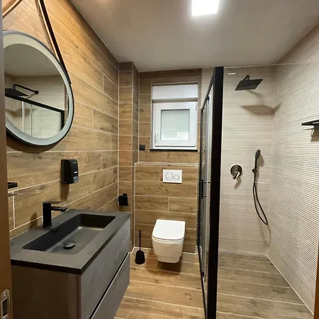 Apartament Mariva - 21 *