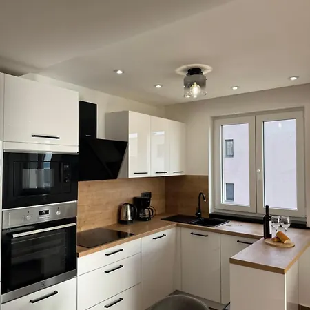 Mariva - 21 * Makarska